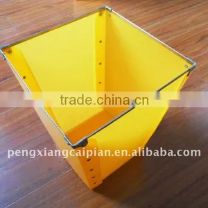 Plastic Trash Can thumbnail-1