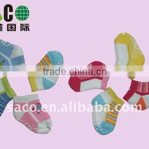 Colorful Terry Slipper Baby Socks thumbnail-1