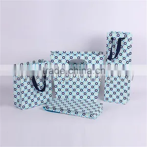 Low Cost Polka Dot Paper Gift Bag Free Sample Supplier thumbnail-1