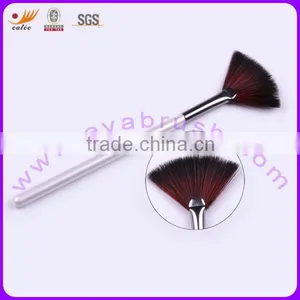 Small Fan-shape Brush thumbnail-1