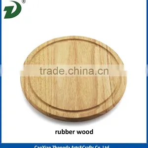 Round Pine Wood Cutting Board thumbnail-3