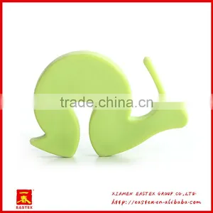 Multifuncional Snails Shape Silica Gel Clip for Pan thumbnail-4
