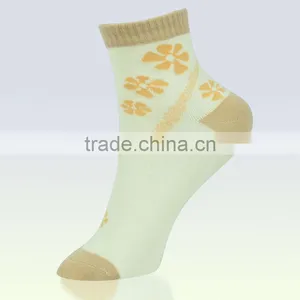 2014 Cheap Comfortable Bulk Wholesale Socks thumbnail-4