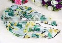 PRINTED POLYESTER SCARF thumbnail-1