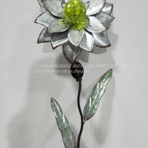 Garden Flowe Stick With Solar Light thumbnail-1