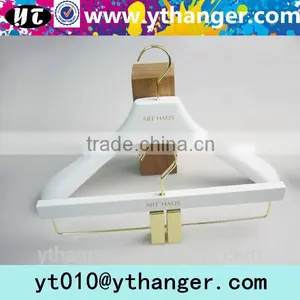 YY0510 Luxury Brands White Clothes Hanger Wooden Clips Pants Hanger thumbnail-1