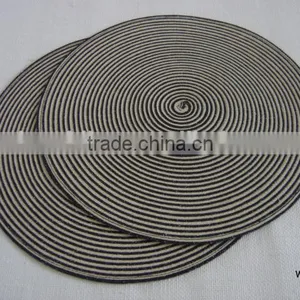 Brown Paper Braid Table Mats thumbnail-1