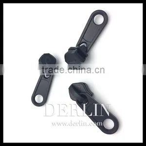 Non-rust All Whole Made of Plastic Zipper Slider Puller thumbnail-5