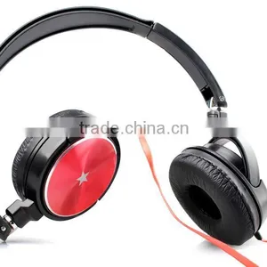 The Cheapest Stylish Design Stereo Portable Headphone for Music thumbnail-3