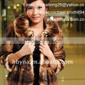 Fashion Mink Coat for Women With a Round Collar thumbnail-1