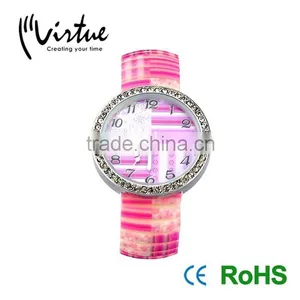 Stylish Sport Lady Watch With Silicon Strap thumbnail-2
