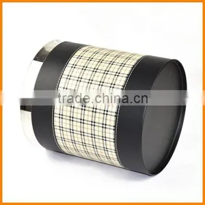 British European Leather + Metal Paint Trash Barrels Creative Trash Container Shipping Stylish Rooms Bucket thumbnail-5