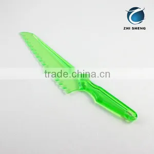 Plastic Vegetable Knife thumbnail-2