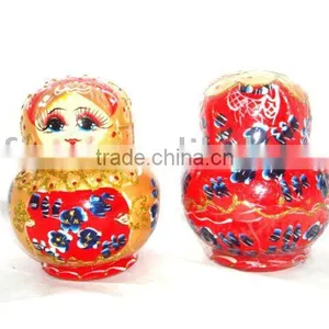 Wood Toys Russia Doll thumbnail-1