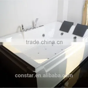 Sanitary Ware Massage Bathtub thumbnail-1