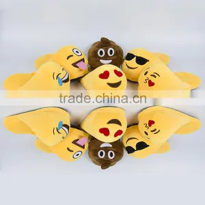 High Quality Indoor Emoji Slippers/plush Emoji Shoes/ Soft Slippers Plush thumbnail-1