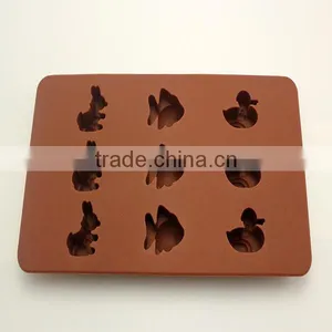 Custom Silicone Ice Tray thumbnail-3