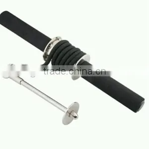 Wrist and Forearm Roller-Easy Workout Equipment Strength Exerciser thumbnail-1