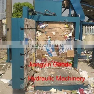 Good Quality Horizontal Waste Paper Baler Machine thumbnail-2