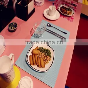 Cheap Dinner Plates Mat for Non-skid Eco-friendly EVA Plastic Table Cloth in Roll thumbnail-2