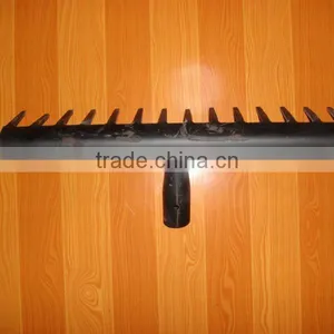 Garden Tools Metal Rake Head thumbnail-1