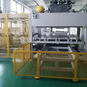 Plastic Pallets Hot-plate Welding Machine Factory thumbnail-4