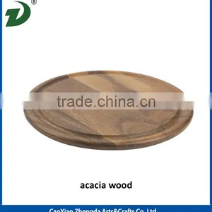 Round Pine Wood Cutting Board thumbnail-4