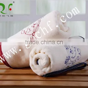 100% Cotton Custom Couple Cartoon Creative Embroidered Face Towels thumbnail-1