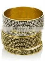 Latest Fashion Metal Bangle thumbnail-1
