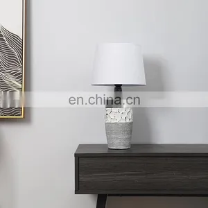 Oriental Elegant Design Hotel Living Room Porcelain Bedside Desk Lamp for Sale thumbnail-1