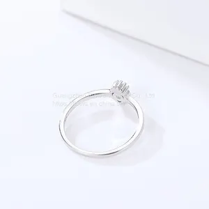 S925 Silver Ring Female Simple Small Fresh Crown Ring Ins Style Diamond Ring thumbnail-4