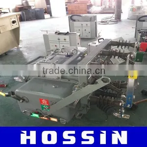 ZW20-12 Outdoor High Voltage Pole-mounted 11KV Vacuum Circuit Breaker thumbnail-1