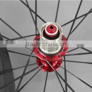 Full Carbon Fiber Road Bike Wheelset Red R13 Hubs Carbon Bike Wheels W56T thumbnail-6