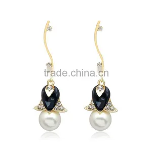 Bridal Wedding Golden Crystal Pearl Flower Drop Dangle Earrings thumbnail-3