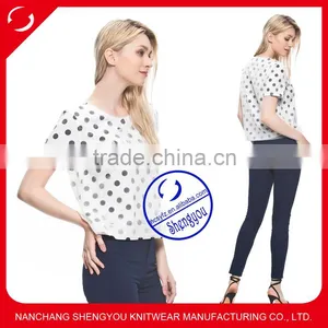 China Supplier Custom Fashion Design Women Printed t Shirt Wholesale thumbnail-1