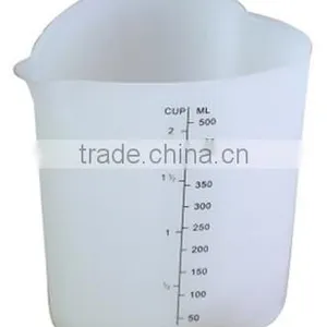 Flexible Heart Shape Silicone Measuring Cup thumbnail-1