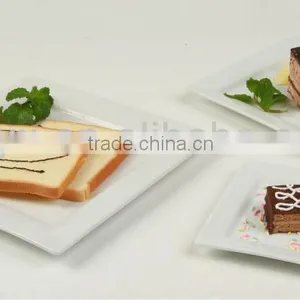 White Porcelain Square Plate thumbnail-1