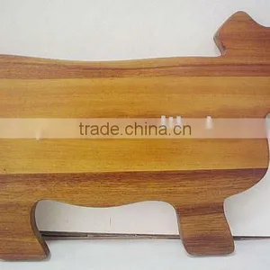 Animal Fun Shape Wooden Cutting Board thumbnail-1