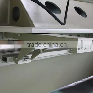 Cnc Hydraulic Shearing Machine QC12Y-6X3200 thumbnail-6