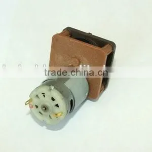 (Pump-03) Battery Fence Painting Sprayer 12V Gear Pump thumbnail-3