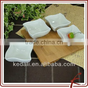 White Porcelain Dinnerware Set thumbnail-1