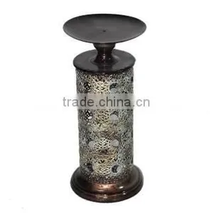Metal Christmas Candle Holder thumbnail-1