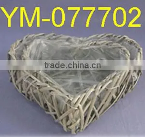 Willow Basket Heart Shape Flower Pot Set of Two thumbnail-1