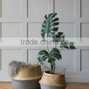 Handmade Vietnam Seagrass Basket With Pompom thumbnail-1