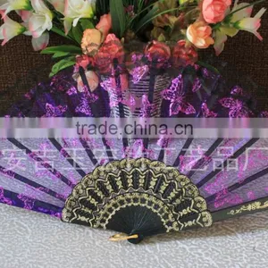 Spanish Style Lace Plastic Hand Fan thumbnail-4