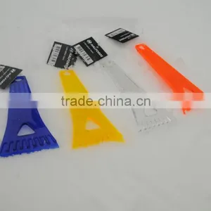 Plastic Ice Scraper thumbnail-4