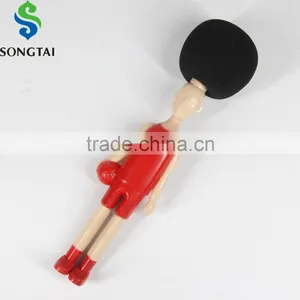 Sponge Cleaning Brush With Basketball Boy Handle thumbnail-1