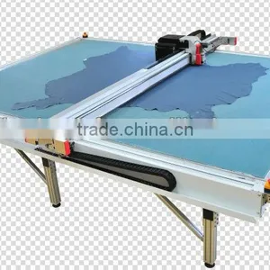 IECHO LCP Leather Car Seat Cover Cutting Machine Cutting System With Camera Scanning thumbnail-1