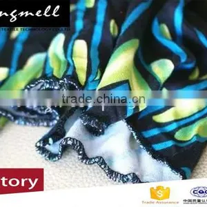 Custom 2017 Classic Digital Printed Silk Scarf for Ladies in Autumn and Winter thumbnail-4