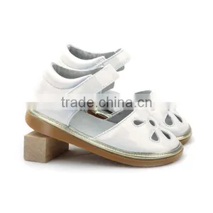 Kids Shoes With Sound Pretty Babies Dress Sandaias thumbnail-3